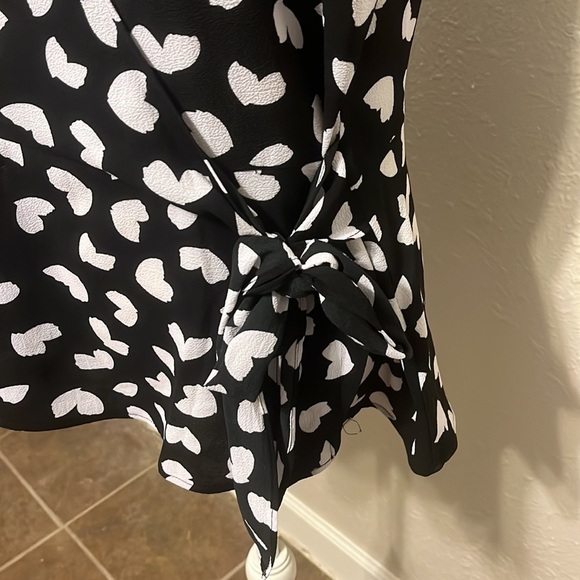 Nwt‎ Michael Kors Black And White Blouse Size M - Picture 4 of 7